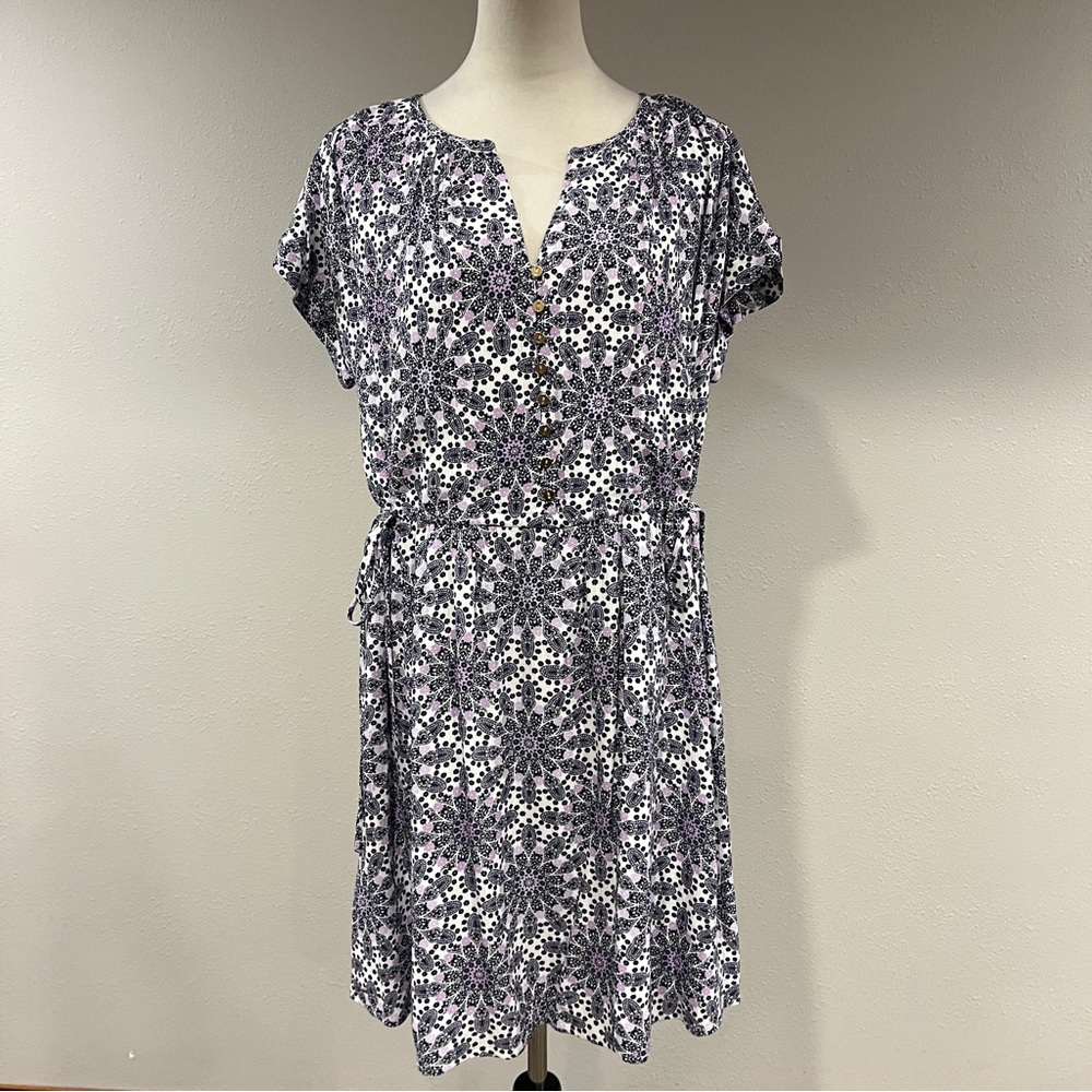 Loft‎ Floral Print Dress with Short Sleeves size medium